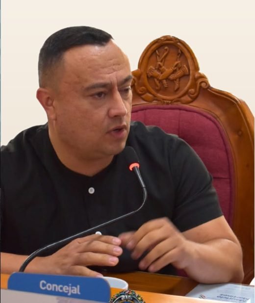 Mauricio Martínez en el Concejo de Marinilla